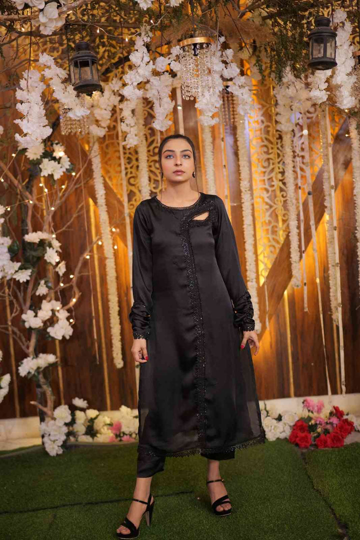 Luxurious Black Silk Dresses for Every Occasion - Miraal Vogue