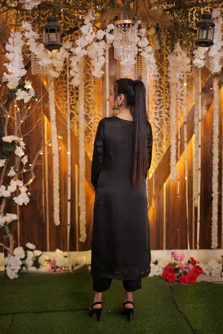 Luxurious Black Silk Dresses for Every Occasion - Miraal Vogue